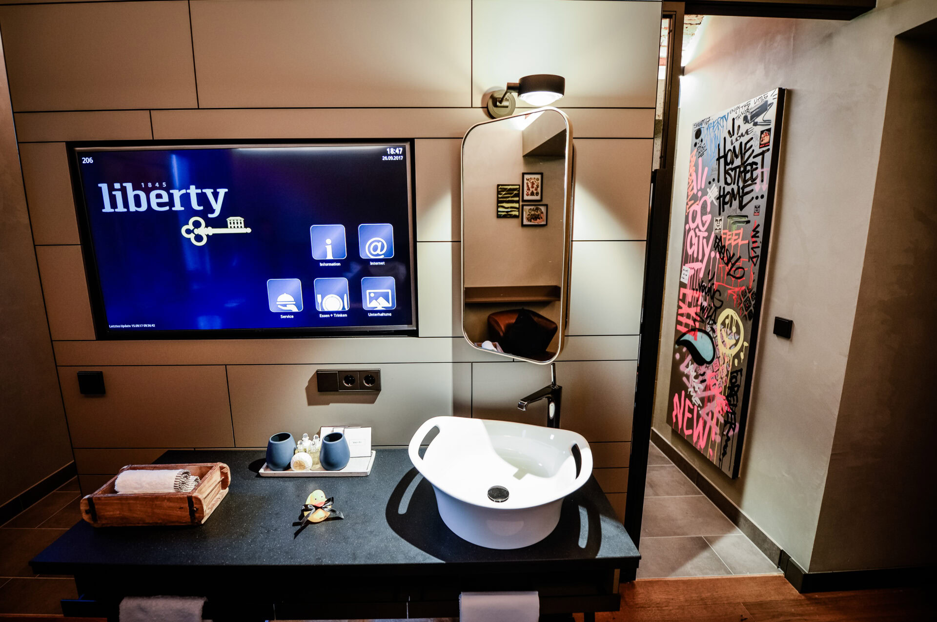 Classic Room Bad - Hotel Liberty