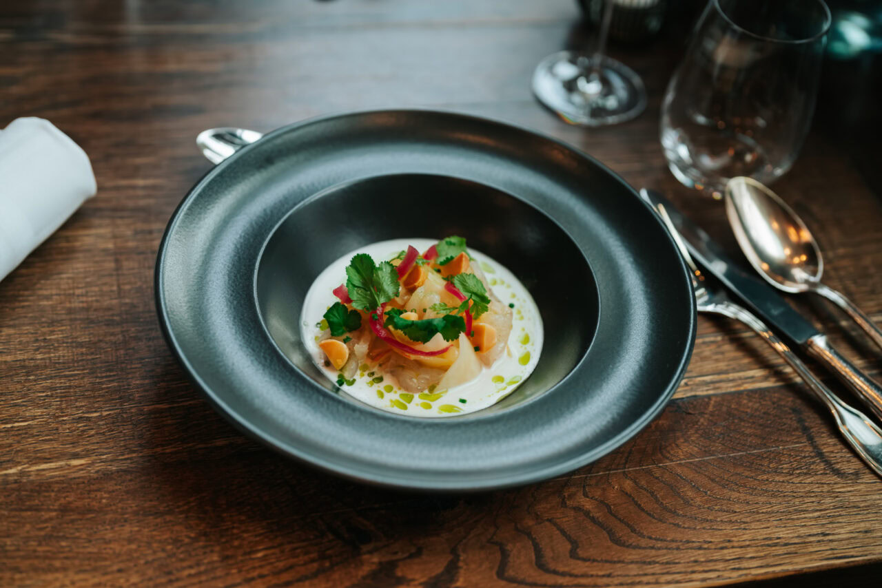 Hotel Liberty | Restaurant "Wasser & Brot": Ceviche vom Rhein-Zander